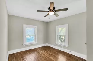1518 W University Ave, Champaign, IL 61821 - Photo 14
