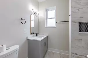 6527 S Marshfield Ave, Chicago, IL 60636 - Photo 12