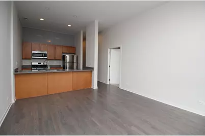 1540 W Fullerton Avenue #302, Chicago, IL 60614 - Photo 4