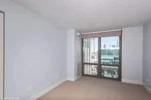 2 E Erie St, Chicago, IL 60611 - Photo 8