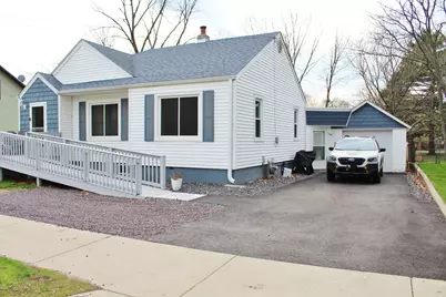 129 S Main Street, Seneca, IL 61360 - Photo 1