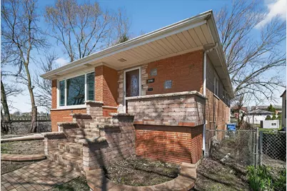 2956 W 99th Place, Evergreen Park, IL 60805 - Photo 4