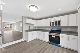 4680 W 83rd St, Chicago, IL 60652 - Photo 6