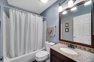 176 Sandalwood Ln, Bolingbrook, IL 60440 - Photo 16