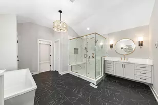 1314 N Eagle St, Naperville, IL 60563 - Photo 16