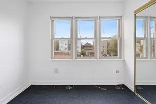 3028 W Eastwood Ave, Chicago, IL 60625 - Photo 10