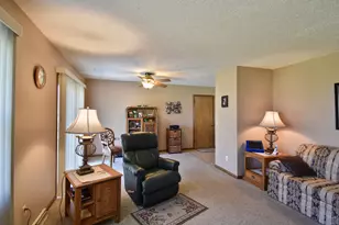 1507 S Oak St, Pontiac, IL 61764 - Photo 12