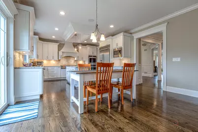 1849 N Chestnut Avenue, Arlington Heights, IL 60004 - Photo 14