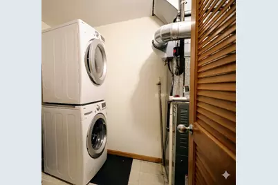 1373 W Hubbard Street #1W, Chicago, IL 60642 - Photo 48