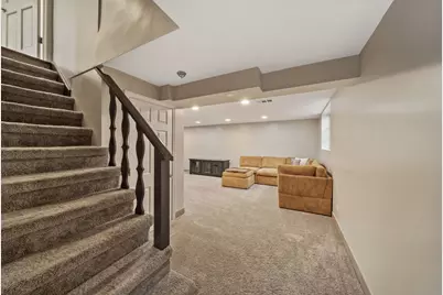 901 S Seminary Avenue, Park Ridge, IL 60068 - Photo 28