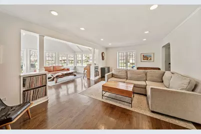 901 S Seminary Avenue, Park Ridge, IL 60068 - Photo 4