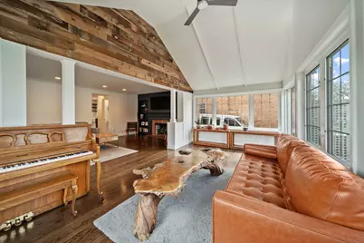 901 S Seminary Avenue, Park Ridge, IL 60068 - Photo 6