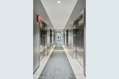 235 W Van Buren Street #1421, Chicago, IL 60607 - Photo 8