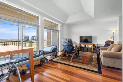 40 Prairie Park Drive #608, Wheeling, IL 60090 - Photo 8