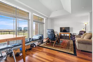 40 Prairie Park Dr, Wheeling, IL 60090 - Photo 8