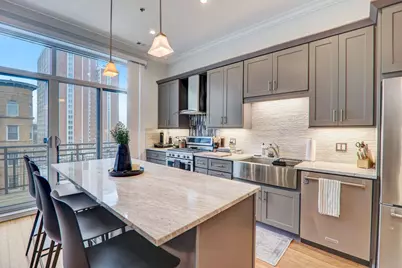 [Address not provided], Chicago, IL 60607 - Photo 4