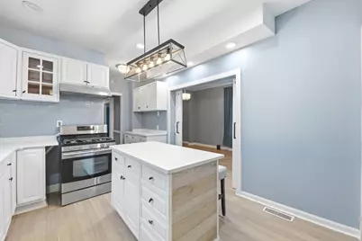 7115 S Rockwell Street, Chicago, IL 60629 - Photo 10