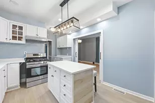 7115 S Rockwell St, Chicago, IL 60629 - Photo 10