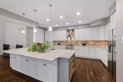 2774 Walters Avenue, Northbrook, IL 60062 - Photo 8