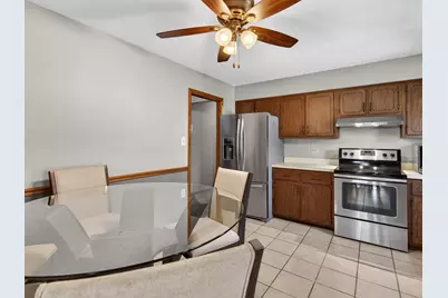 4242 Pinewood Lane, Matteson, IL 60443 - Photo 4