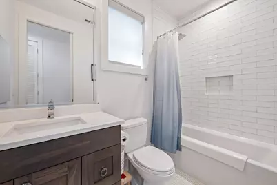 2122 W McLean Street, Chicago, IL 60647 - Photo 24