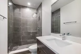 2122 W McLean St, Chicago, IL 60647 - Photo 28