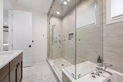 2122 W McLean Street, Chicago, IL 60647 - Photo 20