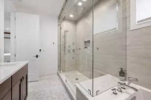 2122 W McLean St, Chicago, IL 60647 - Photo 20