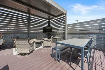 2122 W McLean Street, Chicago, IL 60647 - Photo 32