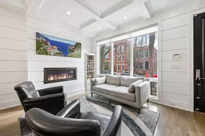 2122 W McLean Street, Chicago, IL 60647 - Photo 4