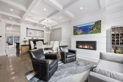 2122 W McLean Street, Chicago, IL 60647 - Photo 2