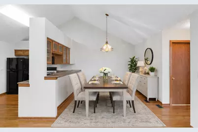 144 Canterbury Court, Bloomingdale, IL 60108 - Photo 6