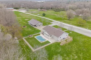 3275 Tohill Ln, Decatur, IL 62521 - Photo 68