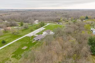 3275 Tohill Ln, Decatur, IL 62521 - Photo 62