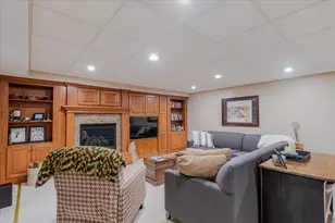 3275 Tohill Ln, Decatur, IL 62521 - Photo 8