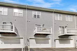 590 N Triumph Ct, Hainesville, IL 60073 - Photo 22