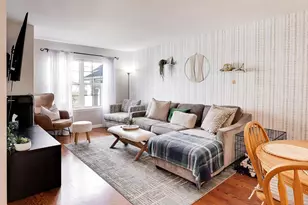 590 N Triumph Ct, Hainesville, IL 60073 - Photo 4