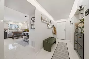 6601 Martin France Cir, Tinley Park, IL 60477 - Photo 4