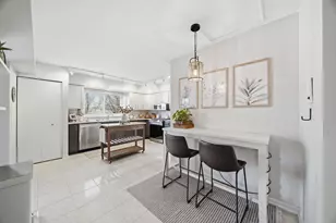 6601 Martin France Cir, Tinley Park, IL 60477 - Photo 2