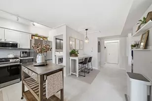 6601 Martin France Cir, Tinley Park, IL 60477 - Photo 8