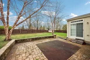 1804 Thornapple Way, Aurora, IL 60504 - Photo 32