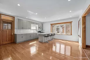 4827 N Harding Ave, Chicago, IL 60625 - Photo 14
