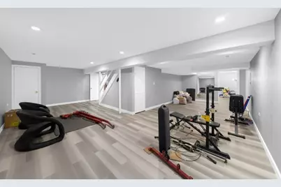 264 N Southport Road, Mundelein, IL 60060 - Photo 8