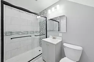 7544 S Eberhart Ave, Chicago, IL 60619 - Photo 8