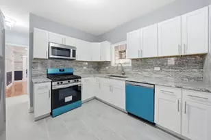 7544 S Eberhart Ave, Chicago, IL 60619 - Photo 14