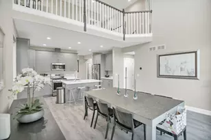 70 Prairie Ct, Wheeling, IL 60090 - Photo 6