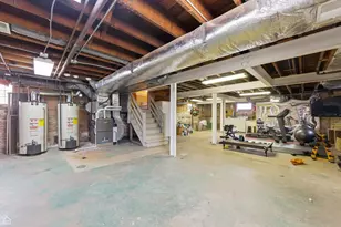 1516 W Sherwin Ave, Chicago, IL 60626 - Photo 34