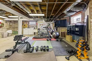 1516 W Sherwin Ave, Chicago, IL 60626 - Photo 36