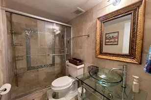 175 E Delaware Pl, Chicago, IL 60611 - Photo 14