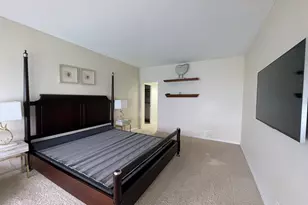 175 E Delaware Pl, Chicago, IL 60611 - Photo 22